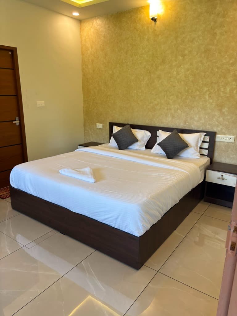 Double Deluxe Room